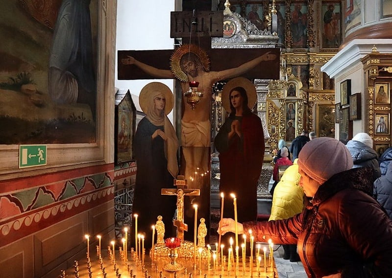 В Кировской области состоялись богослужения по жертвам теракта в «Крокус Сити Холле»