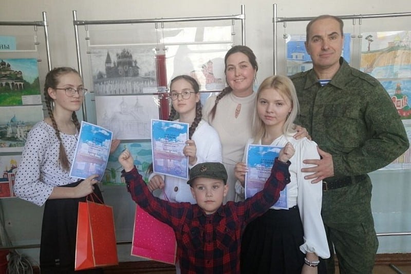 Слободская семья отправится на конкурс «Династии России»